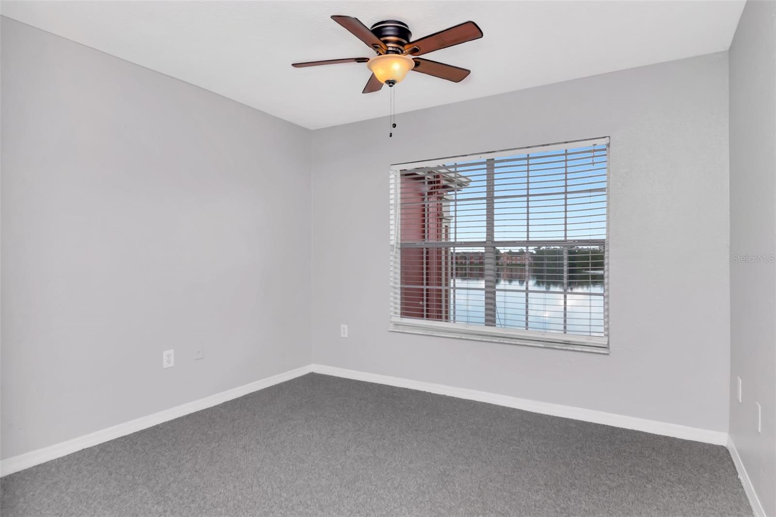 Image 28 of 48 For 9220 Lake Chase Island Way