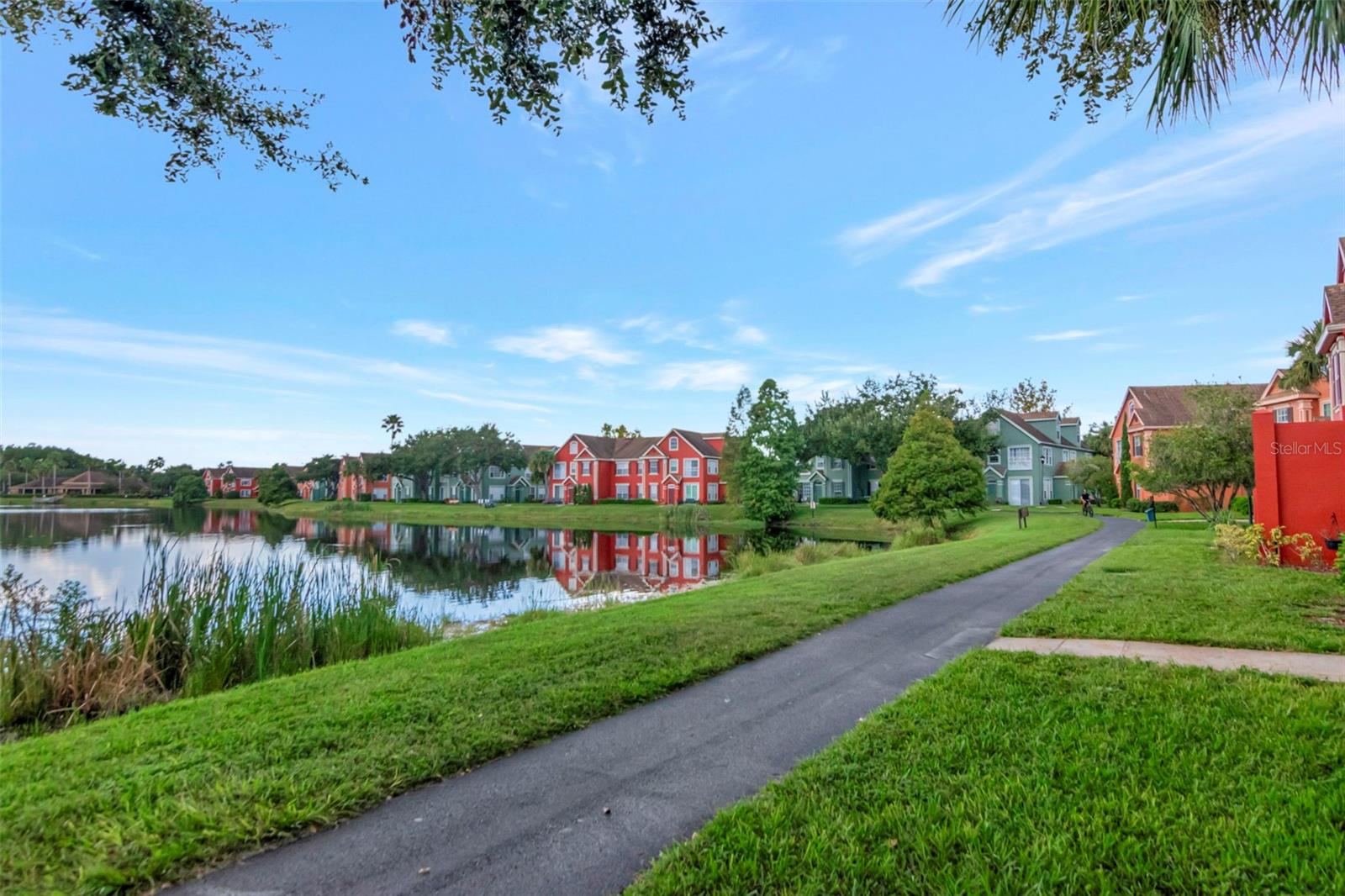Image 33 of 48 For 9220 Lake Chase Island Way