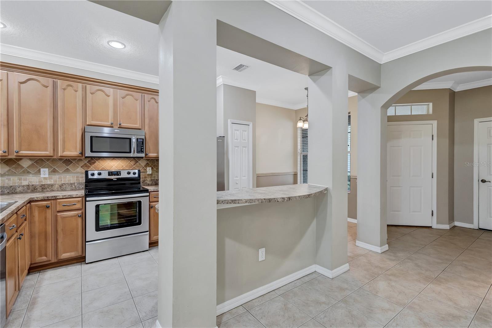 Image 21 of 66 For 14030 Waterville Circle