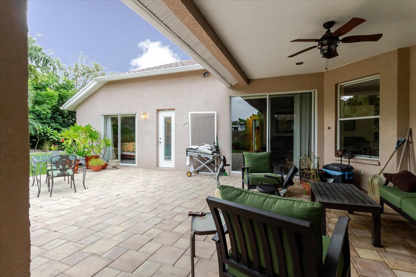 Image 27 of 39 For 9617 9617 Greenbank Drive