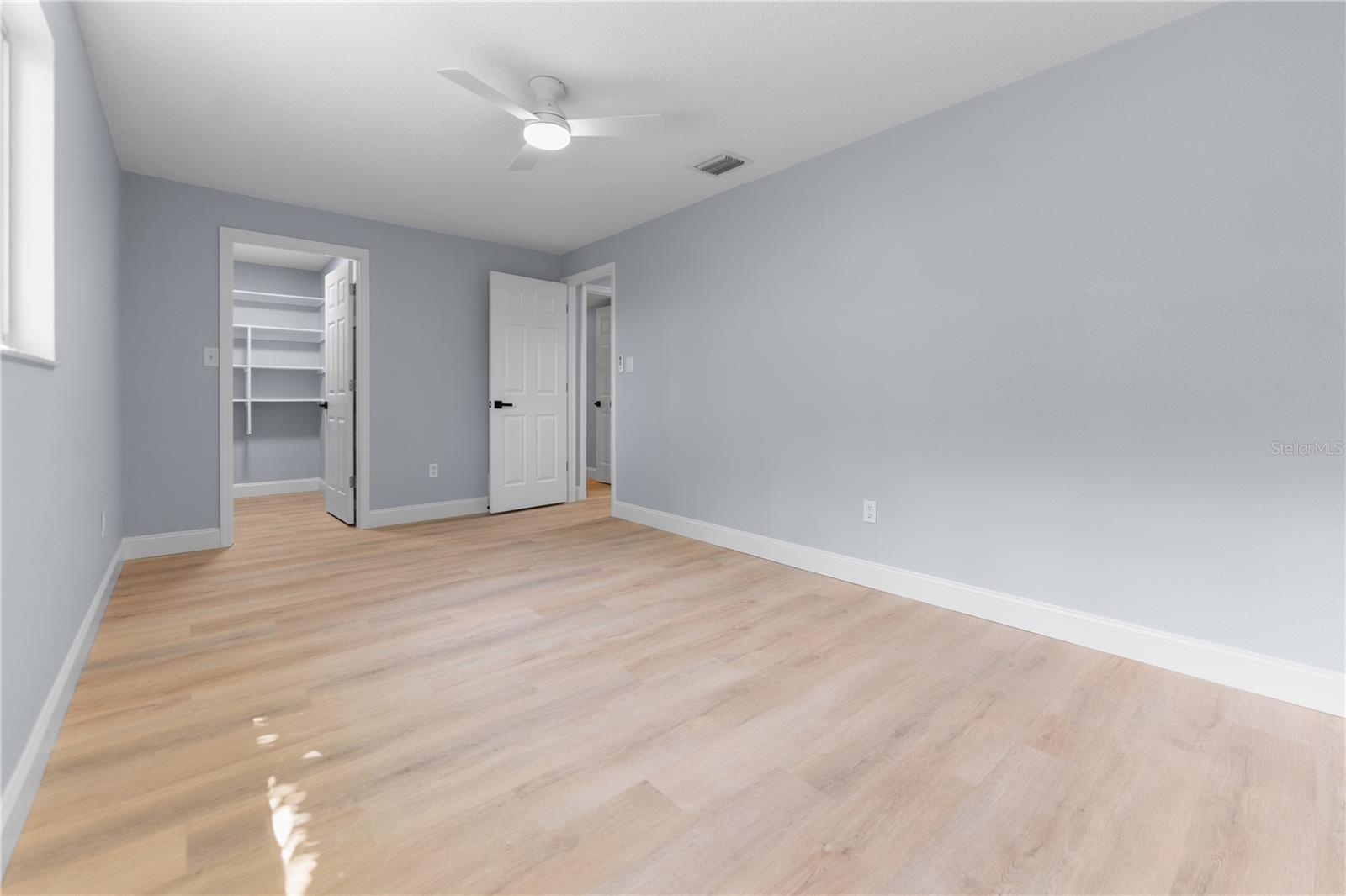 Image 22 of 34 For 1908 Sandpiper Drive
