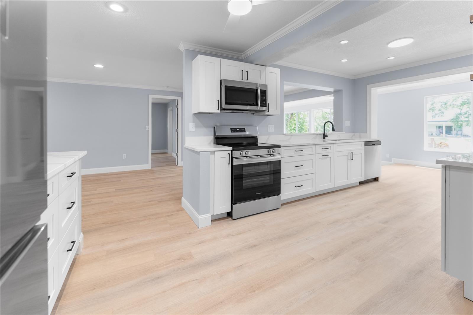 Image 9 of 34 For 1908 Sandpiper Drive