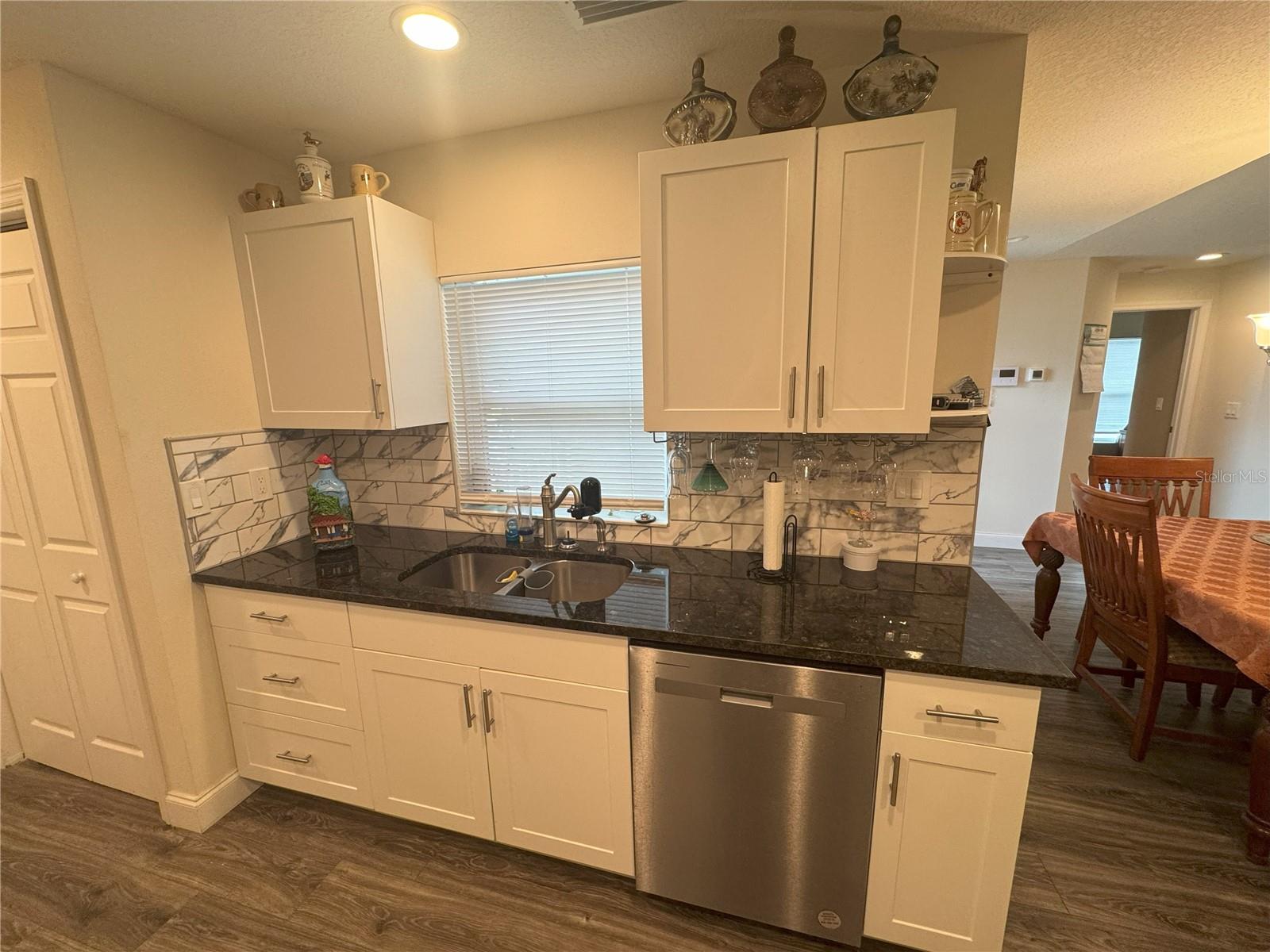 Image 11 of 28 For 716 76th Avenue N