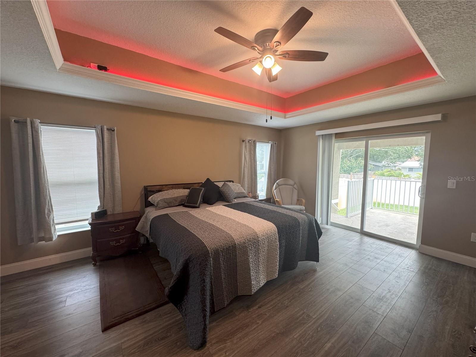 Image 12 of 28 For 716 76th Avenue N