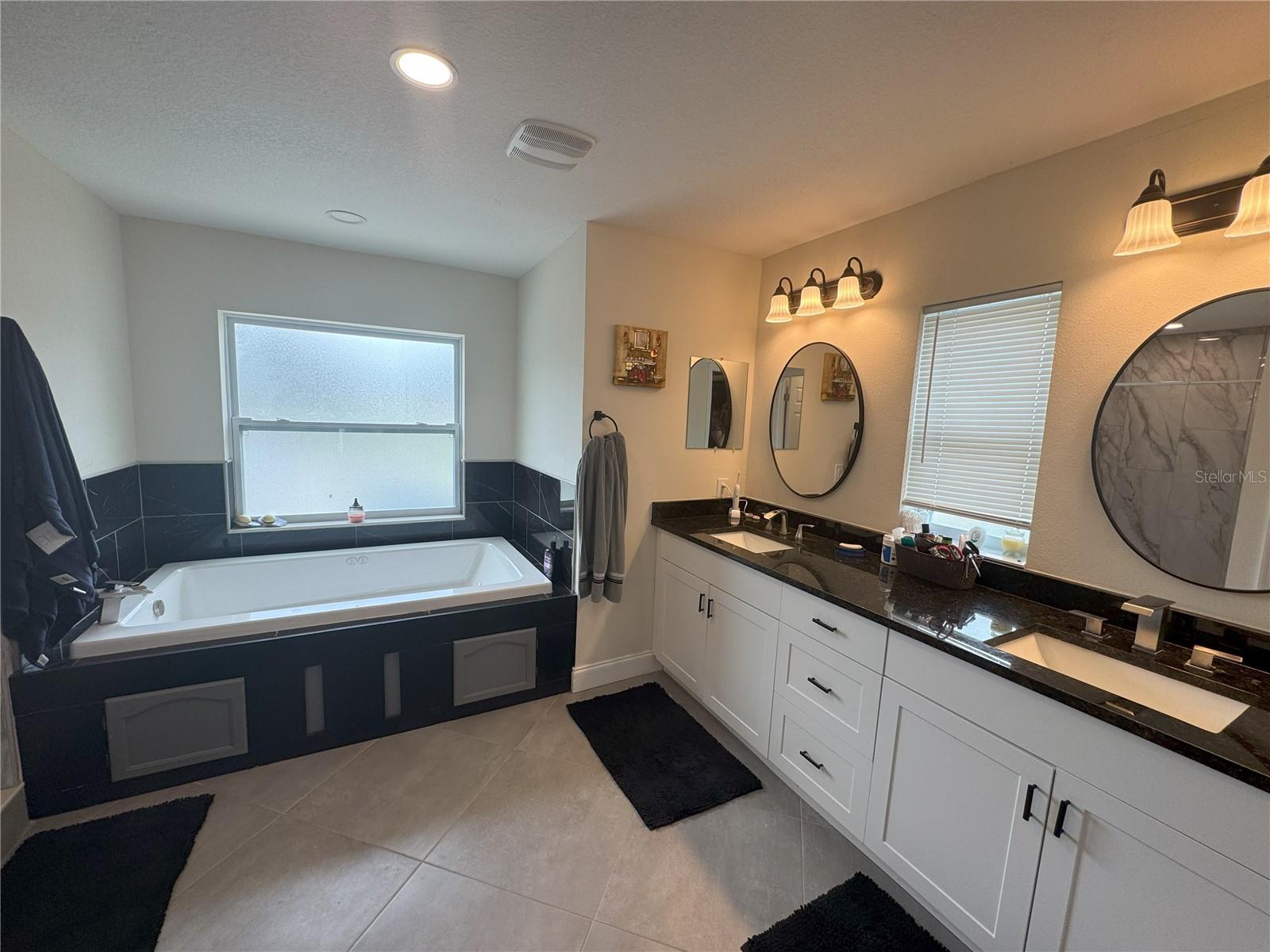 Image 16 of 28 For 716 76th Avenue N