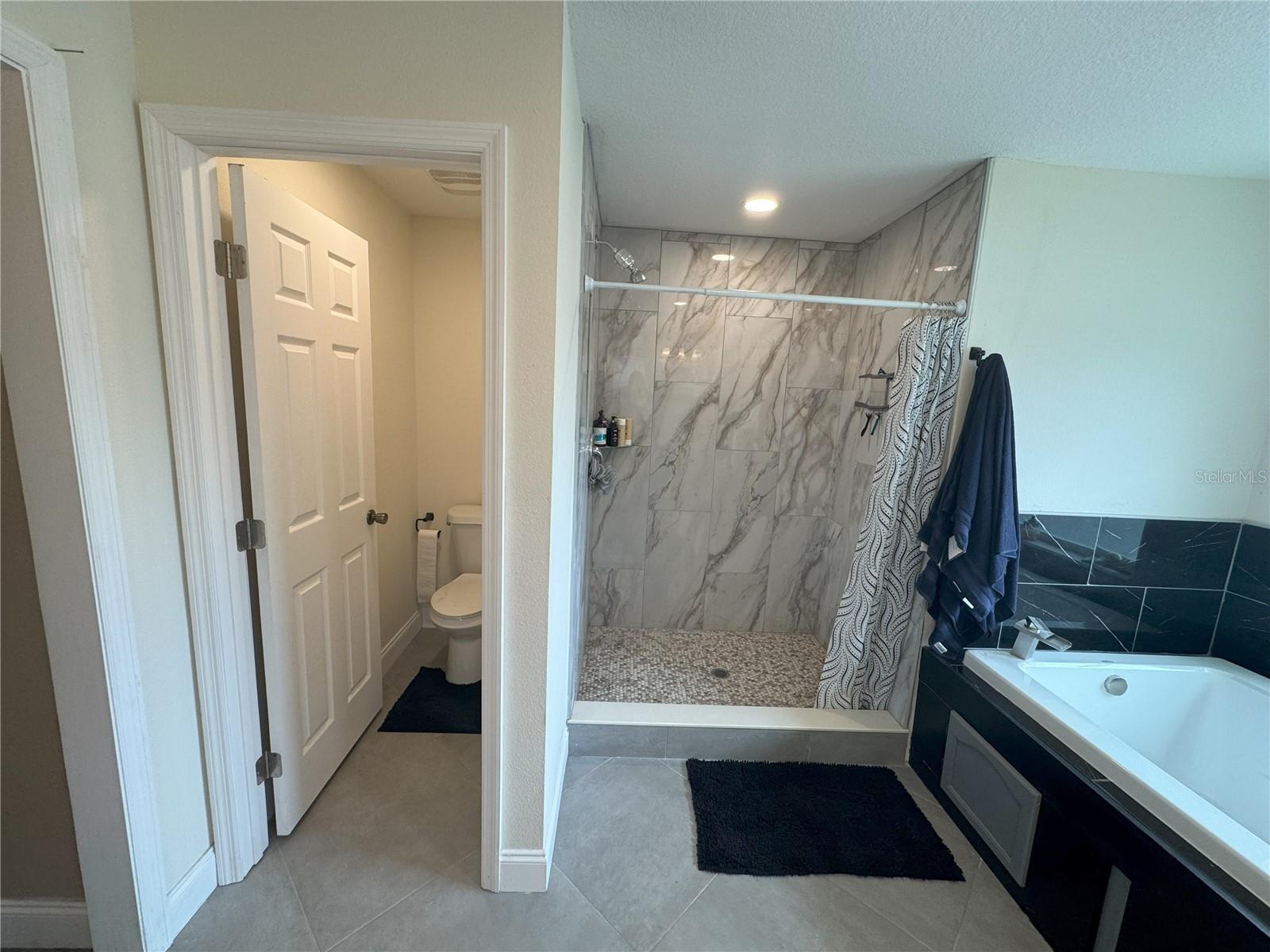 Image 18 of 28 For 716 76th Avenue N