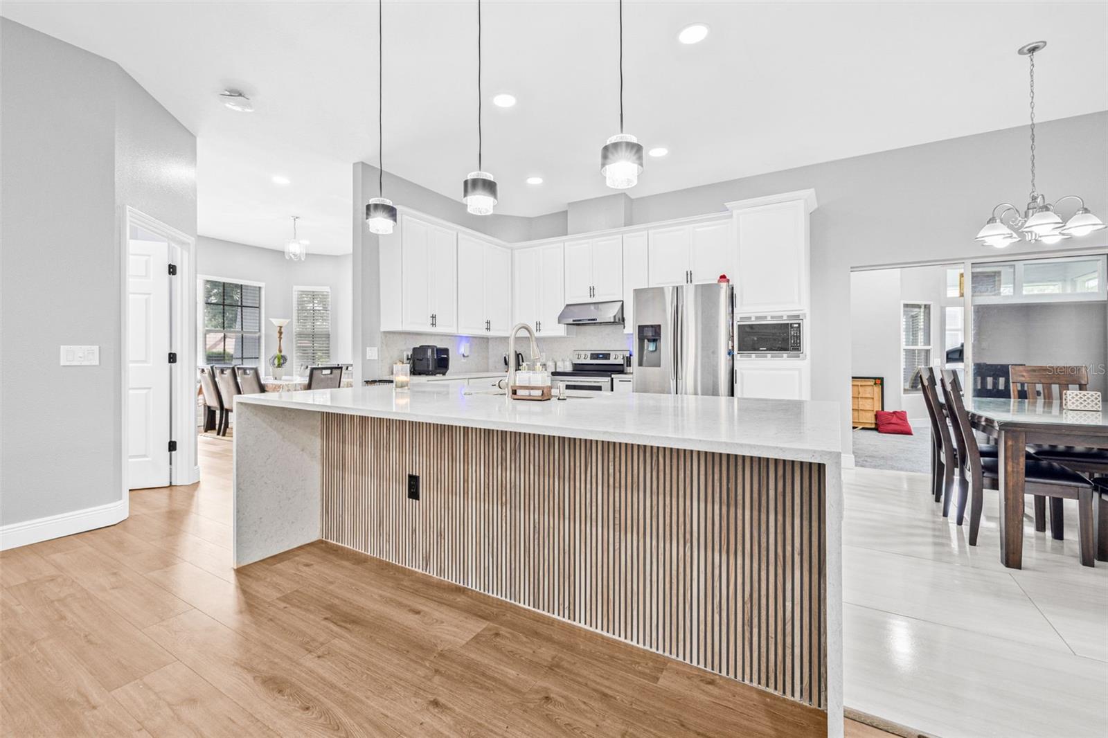 Image 11 of 36 For 12221 Anne Kenia Drive