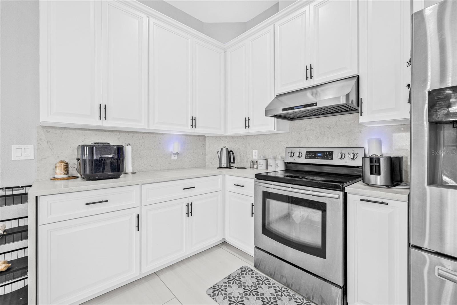 Image 14 of 36 For 12221 Anne Kenia Drive
