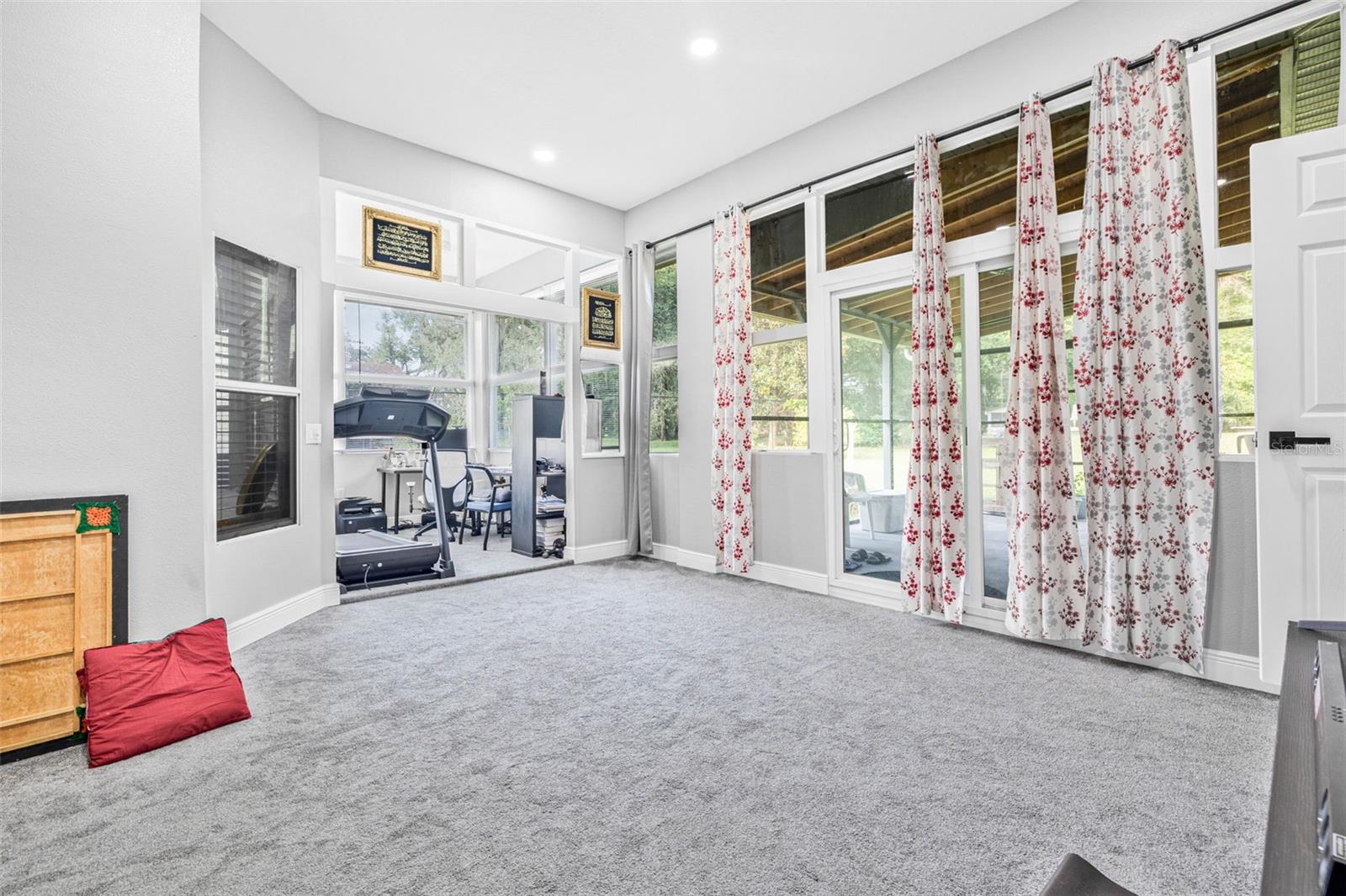 Image 17 of 36 For 12221 Anne Kenia Drive