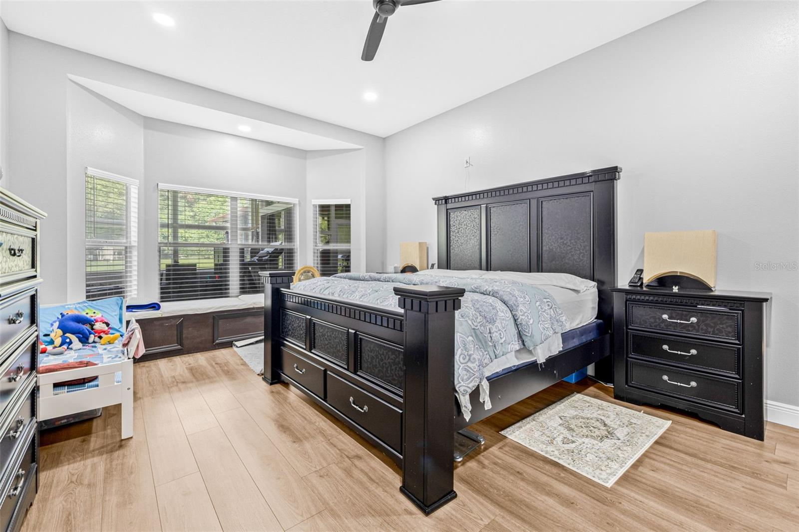 Image 21 of 36 For 12221 Anne Kenia Drive