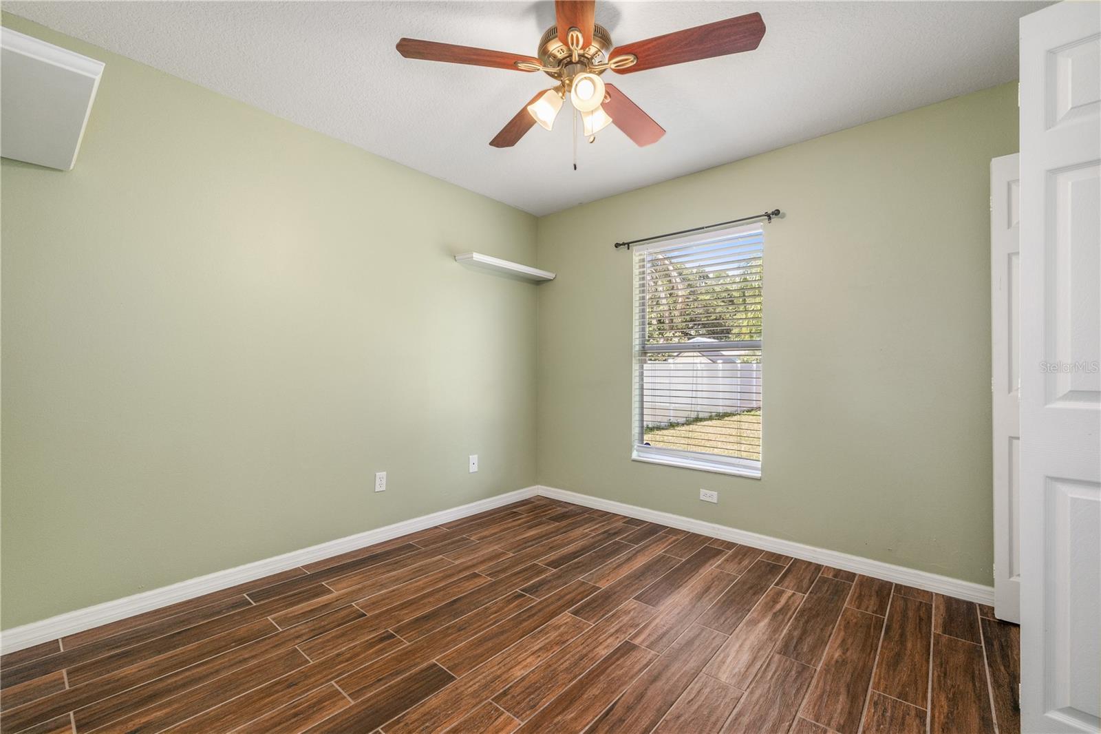 Image 21 of 31 For 6010 18th Street