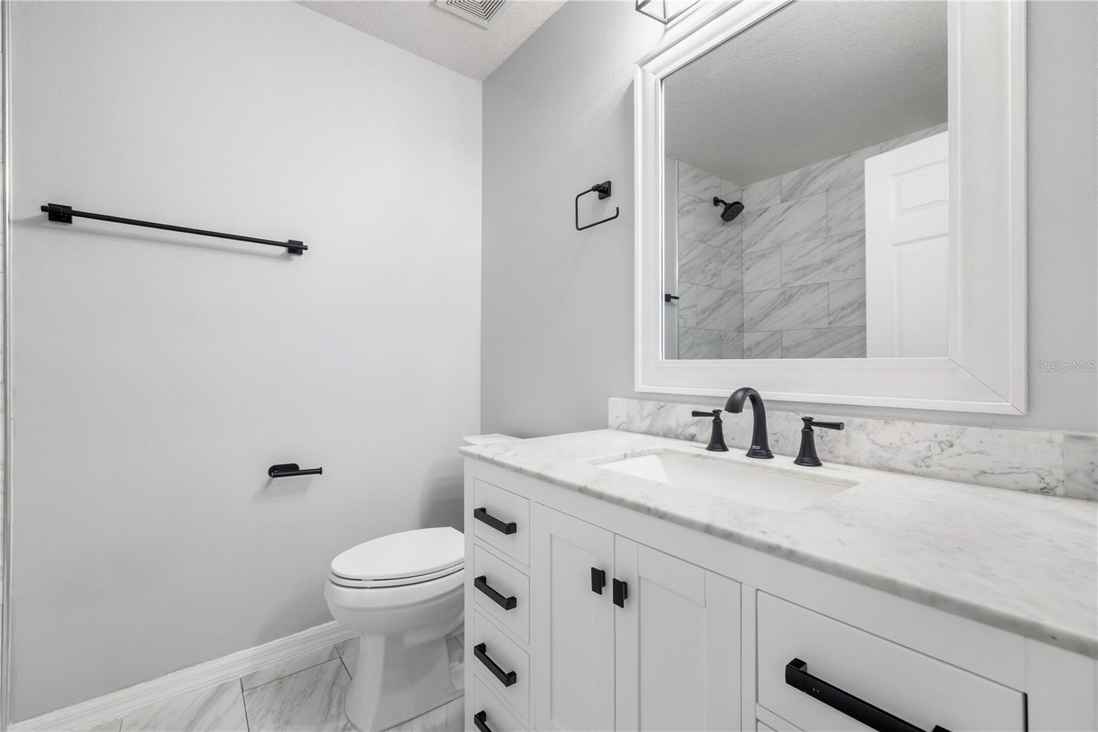 Image 23 of 31 For 6010 18th Street