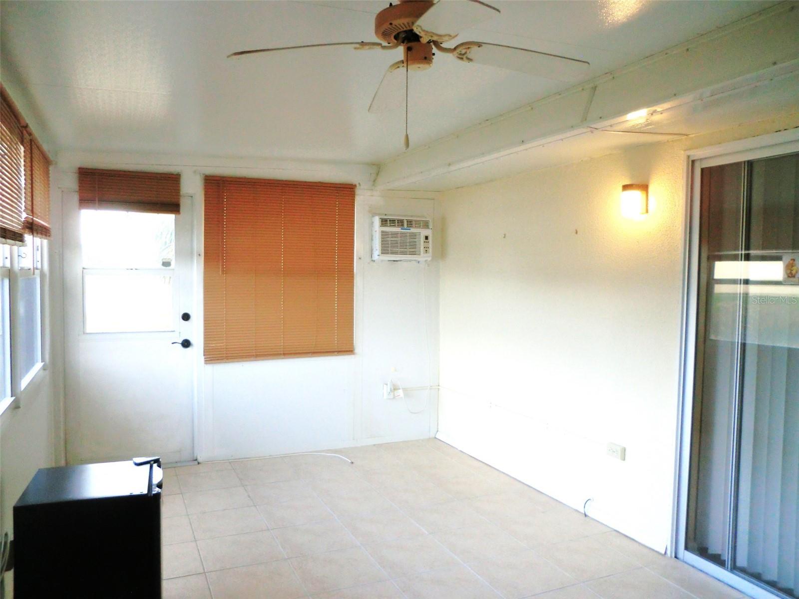 Image 16 of 18 For 201 Kings Boulevard 3