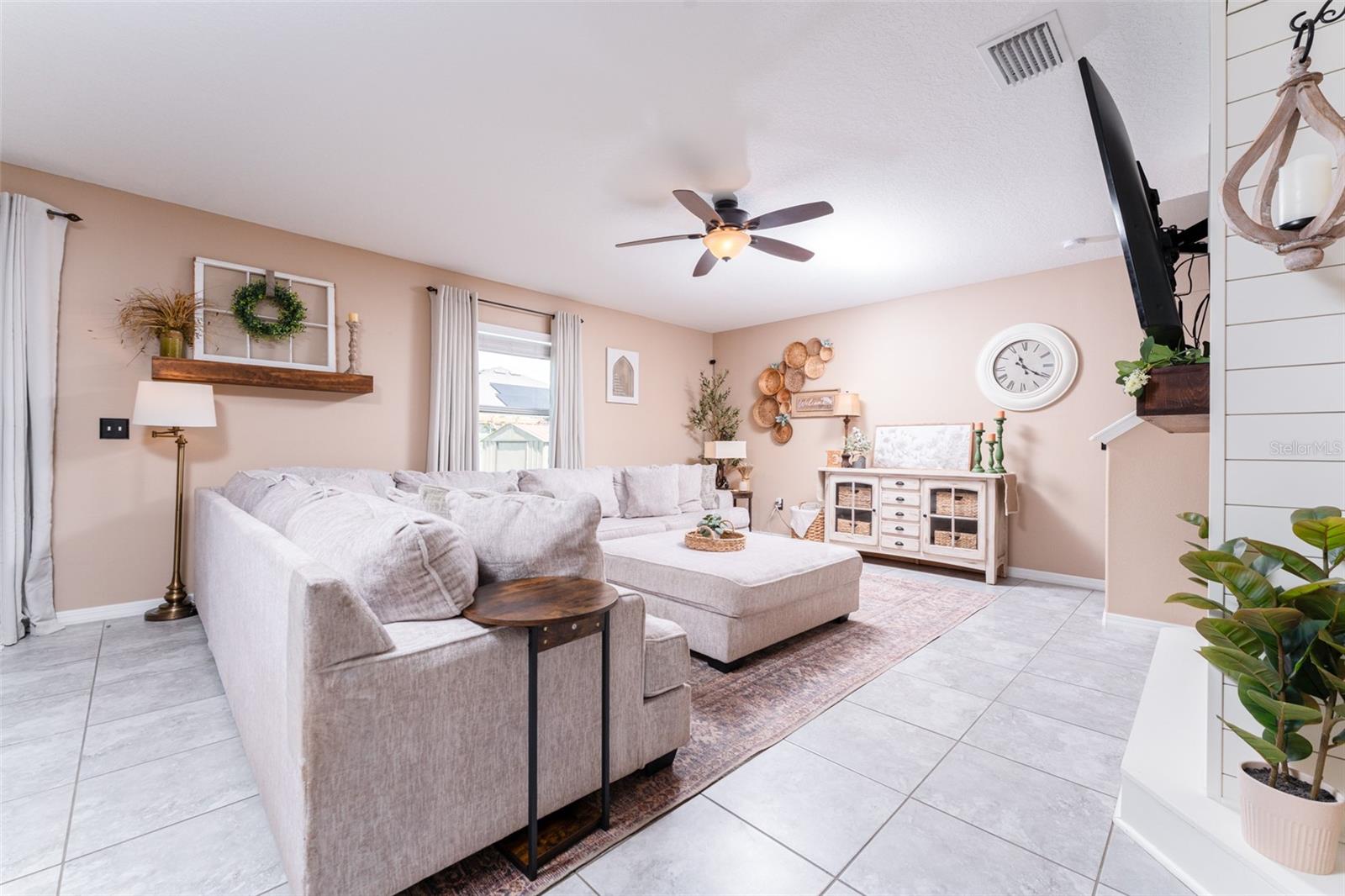 Image 14 of 42 For 12762 Flatwood Creek Drive