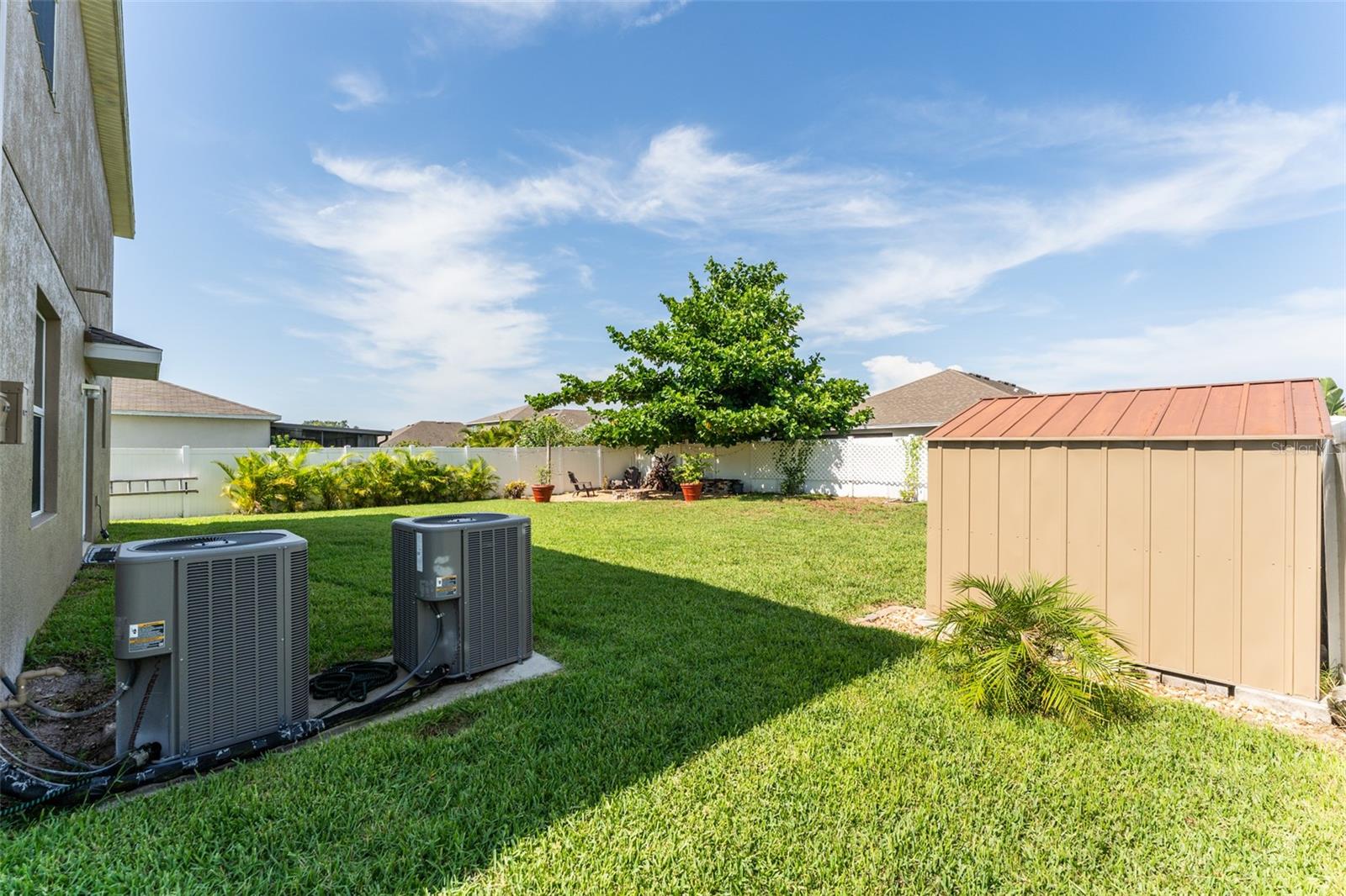 Image 35 of 42 For 12762 Flatwood Creek Drive