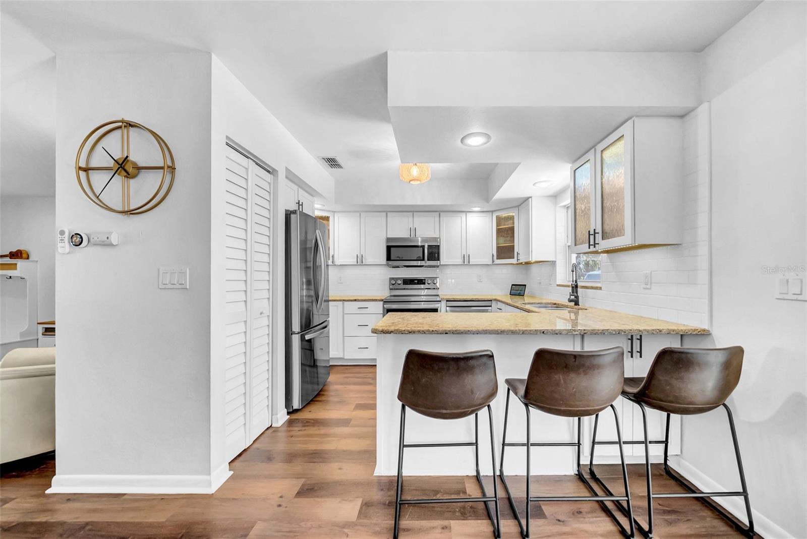 Image 12 of 53 For 4111 Helena Street Ne