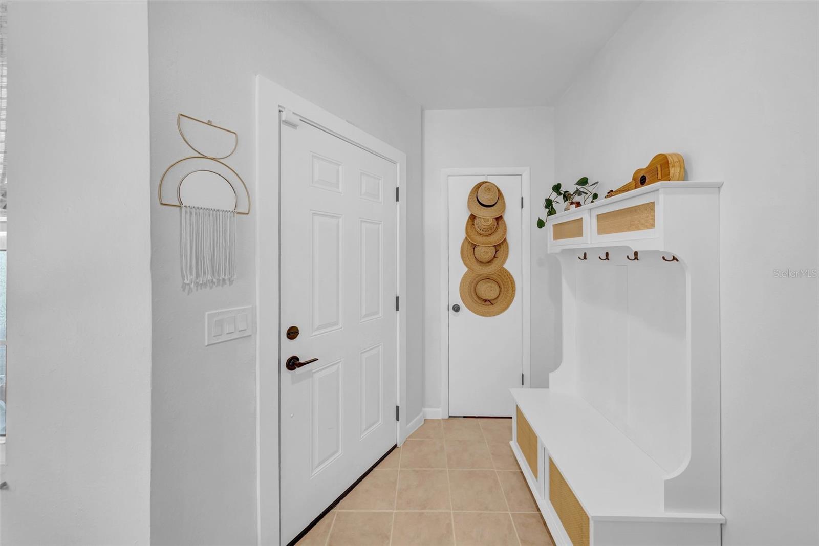 Image 6 of 53 For 4111 Helena Street Ne