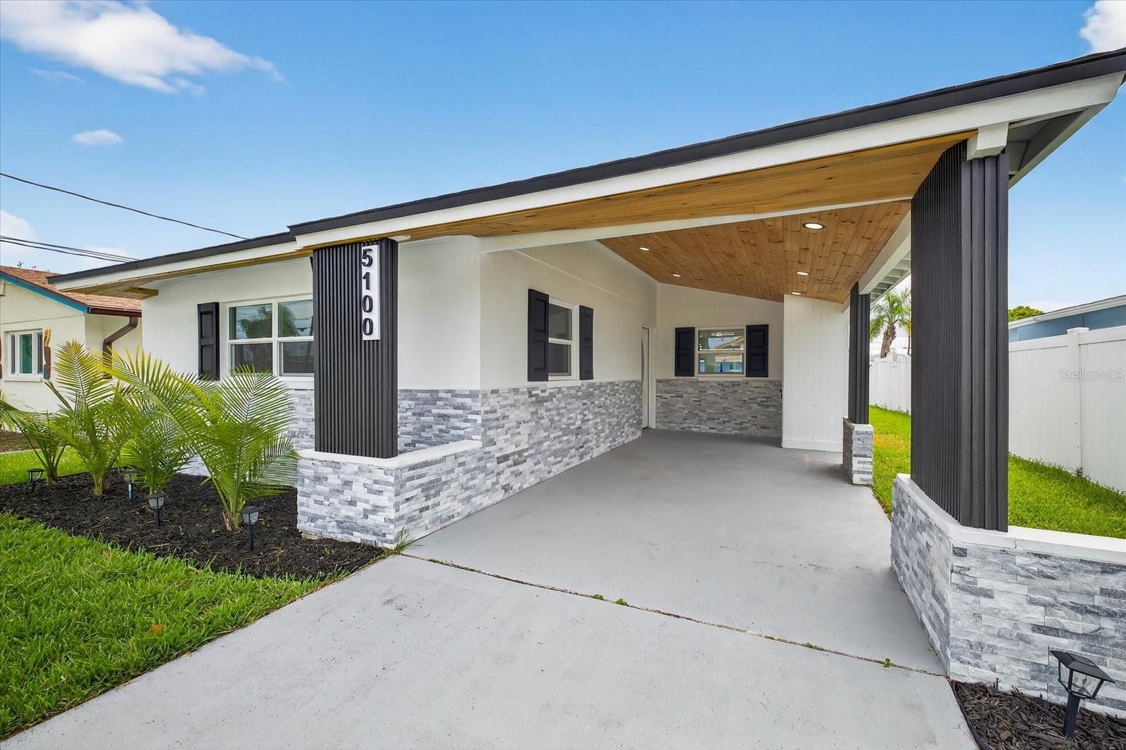 Image 11 of 81 For 5100 Bonito Drive