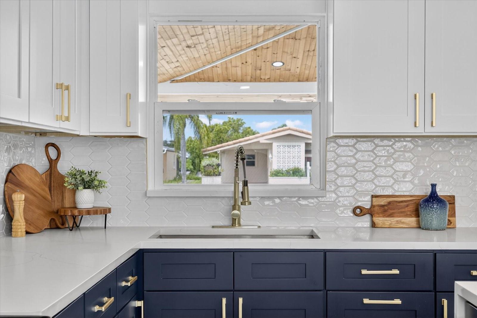 Image 32 of 81 For 5100 Bonito Drive