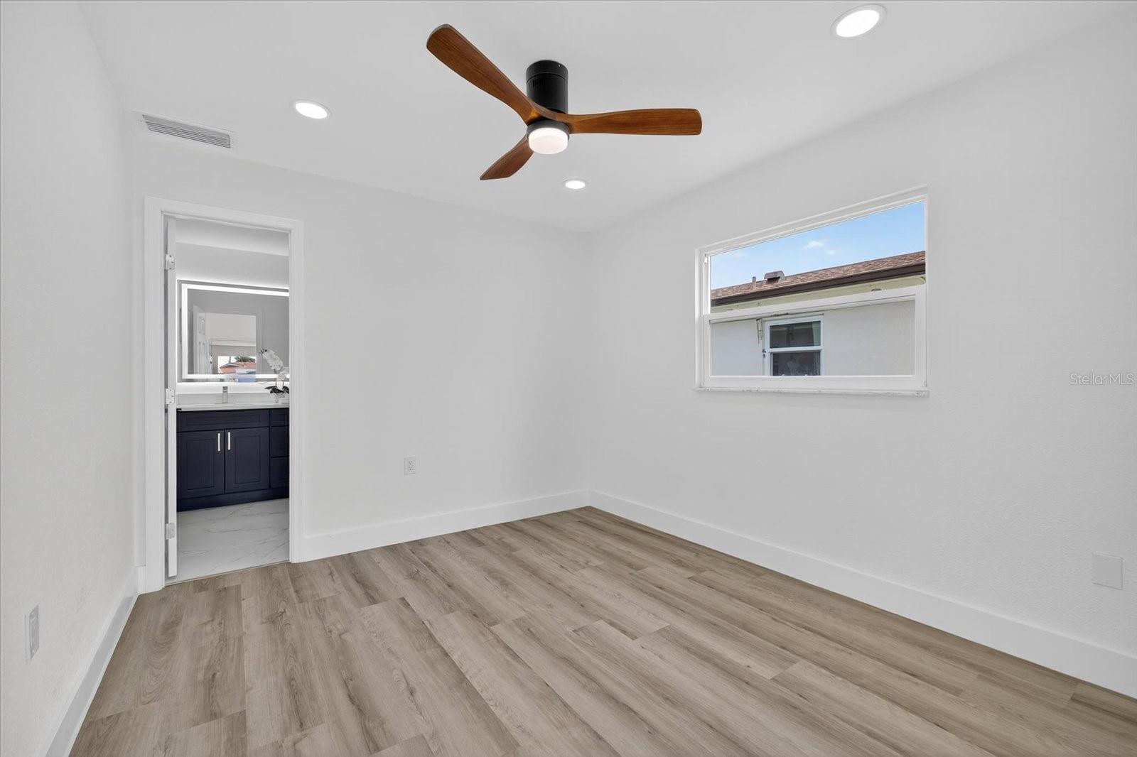 Image 48 of 81 For 5100 Bonito Drive