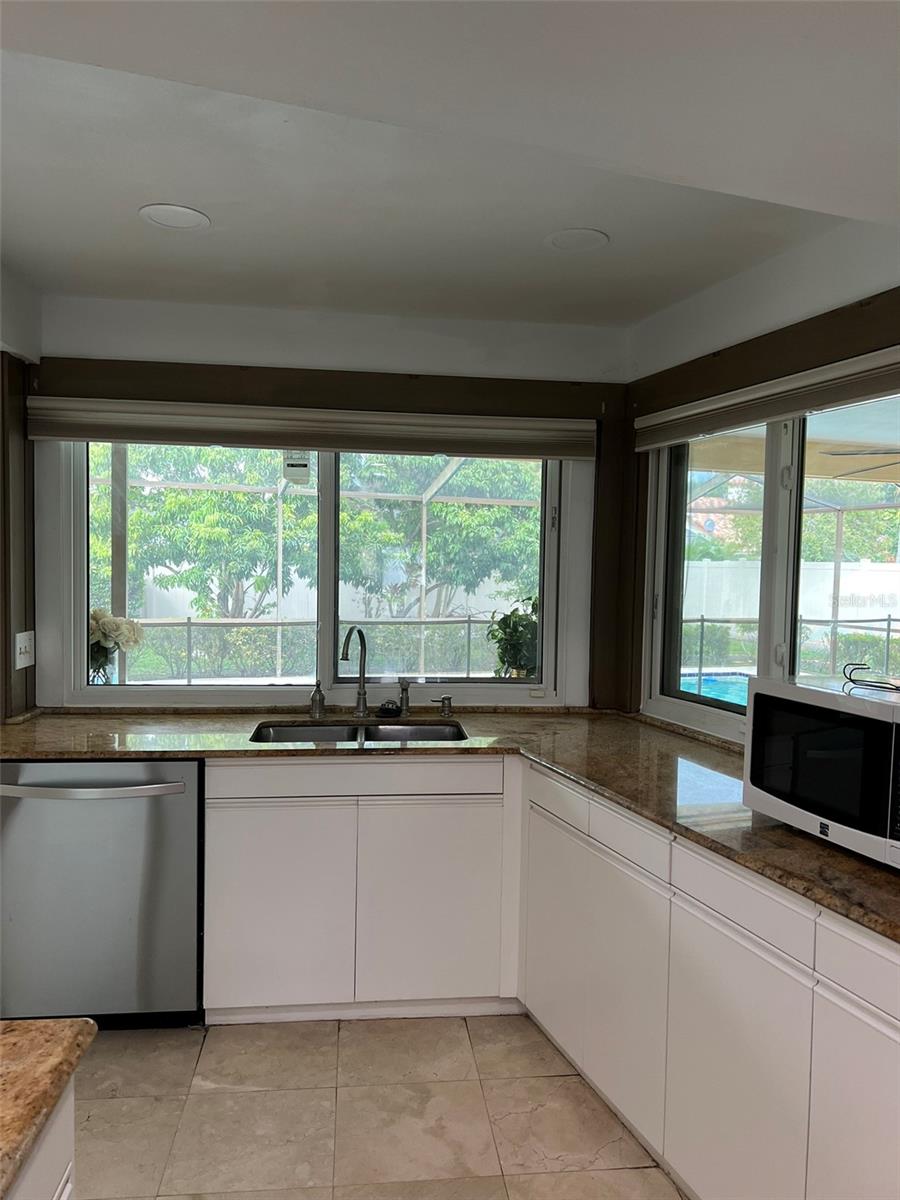 Image 16 of 64 For 4121 Crosswater Drive