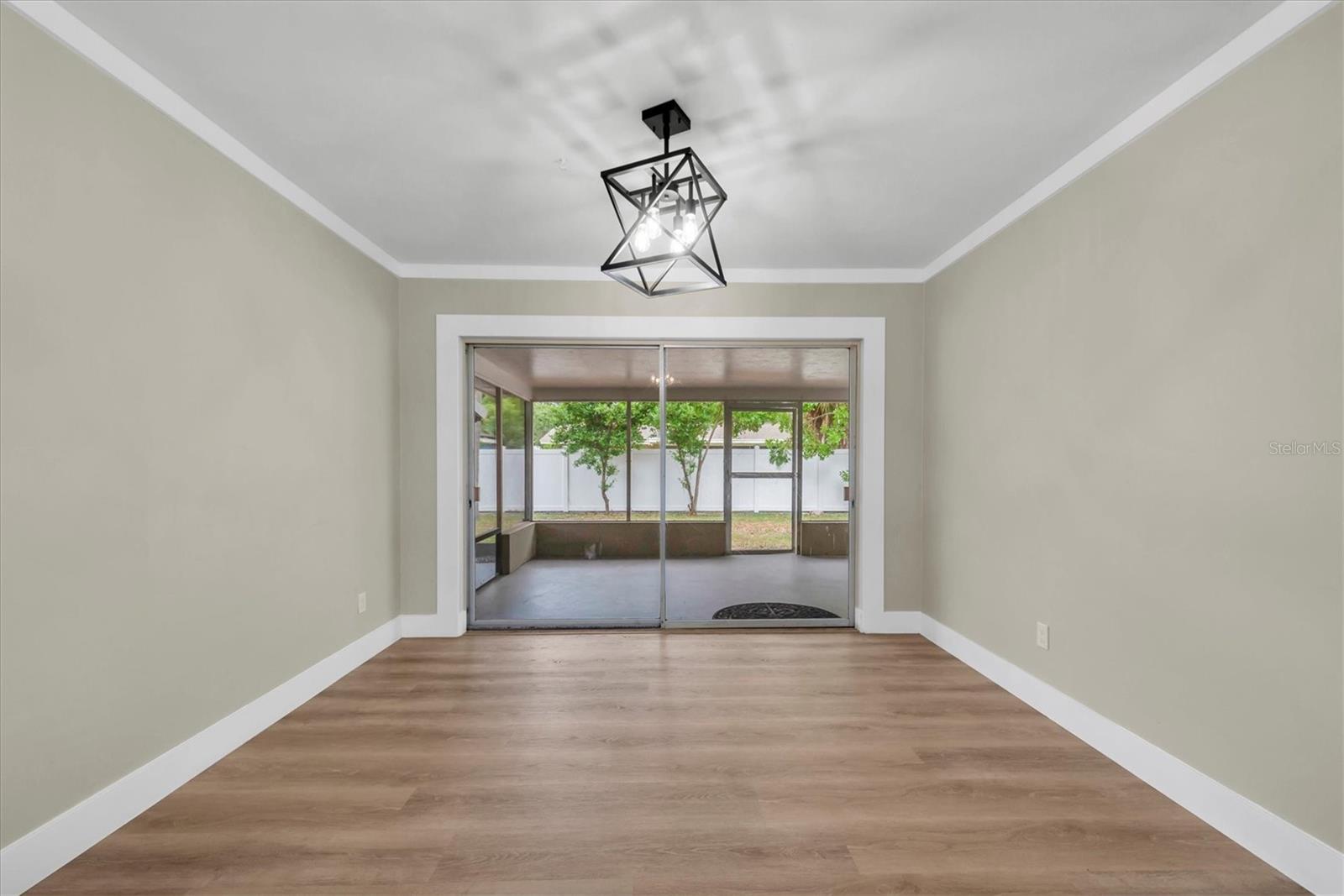 Image 13 of 57 For 1839 Ridgeway Drive