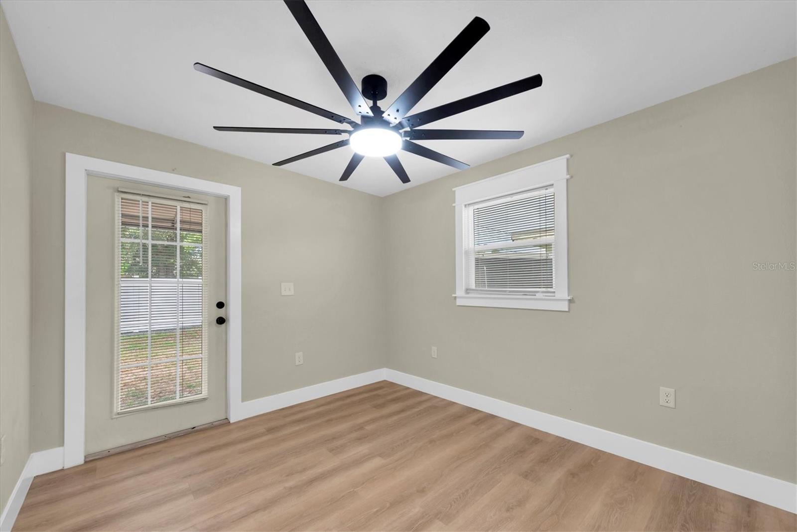 Image 23 of 57 For 1839 Ridgeway Drive