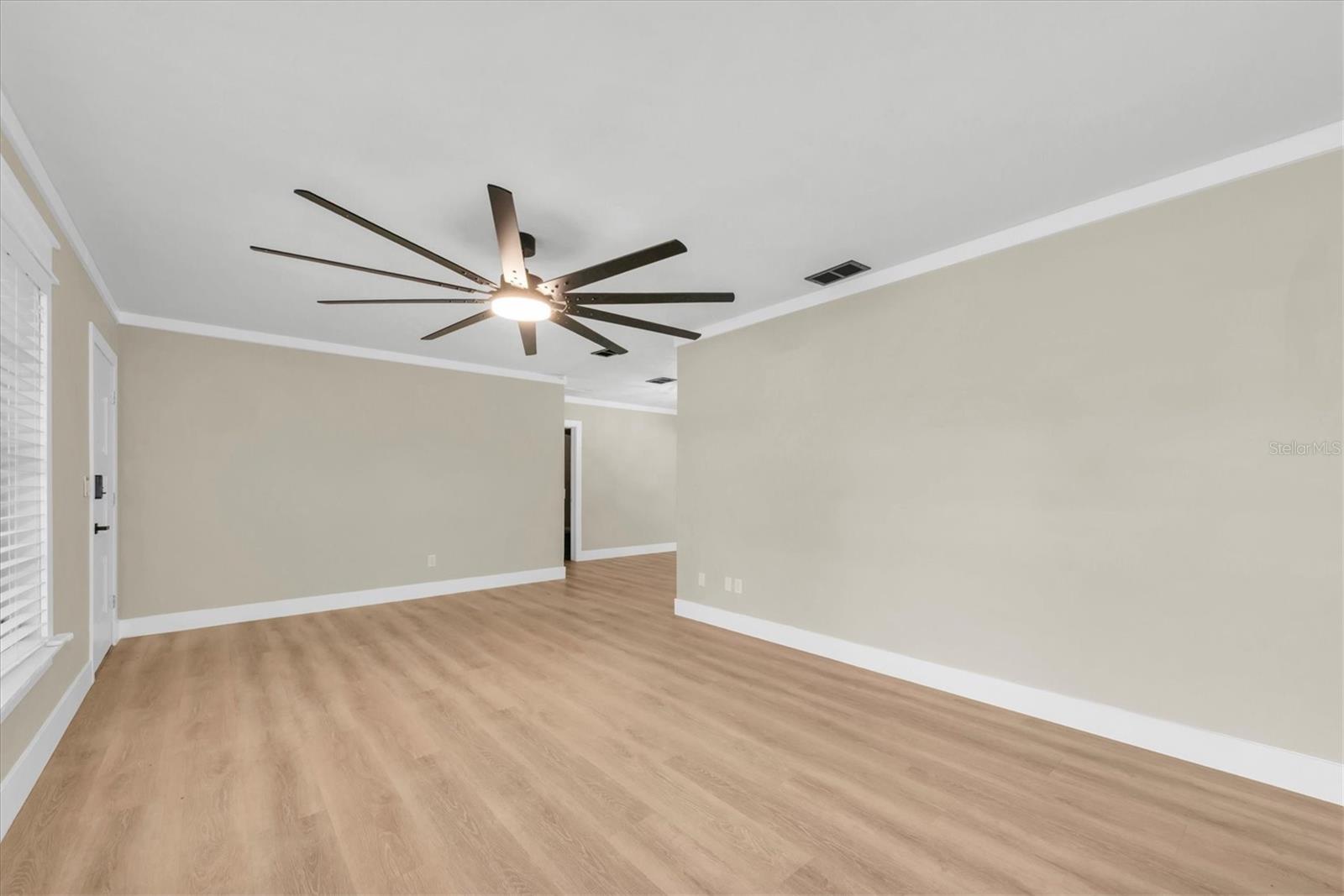 Image 7 of 57 For 1839 Ridgeway Drive