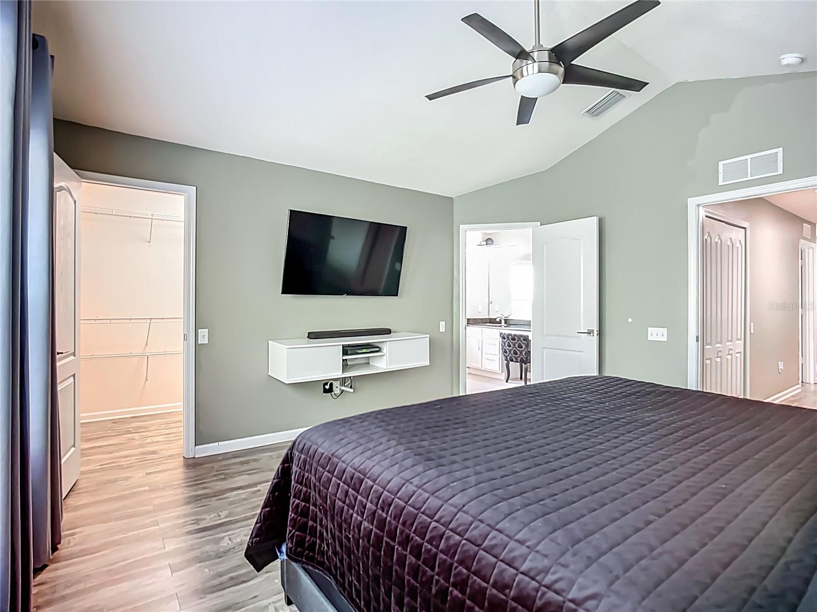 Image 15 of 30 For 4915 Barnstead Drive