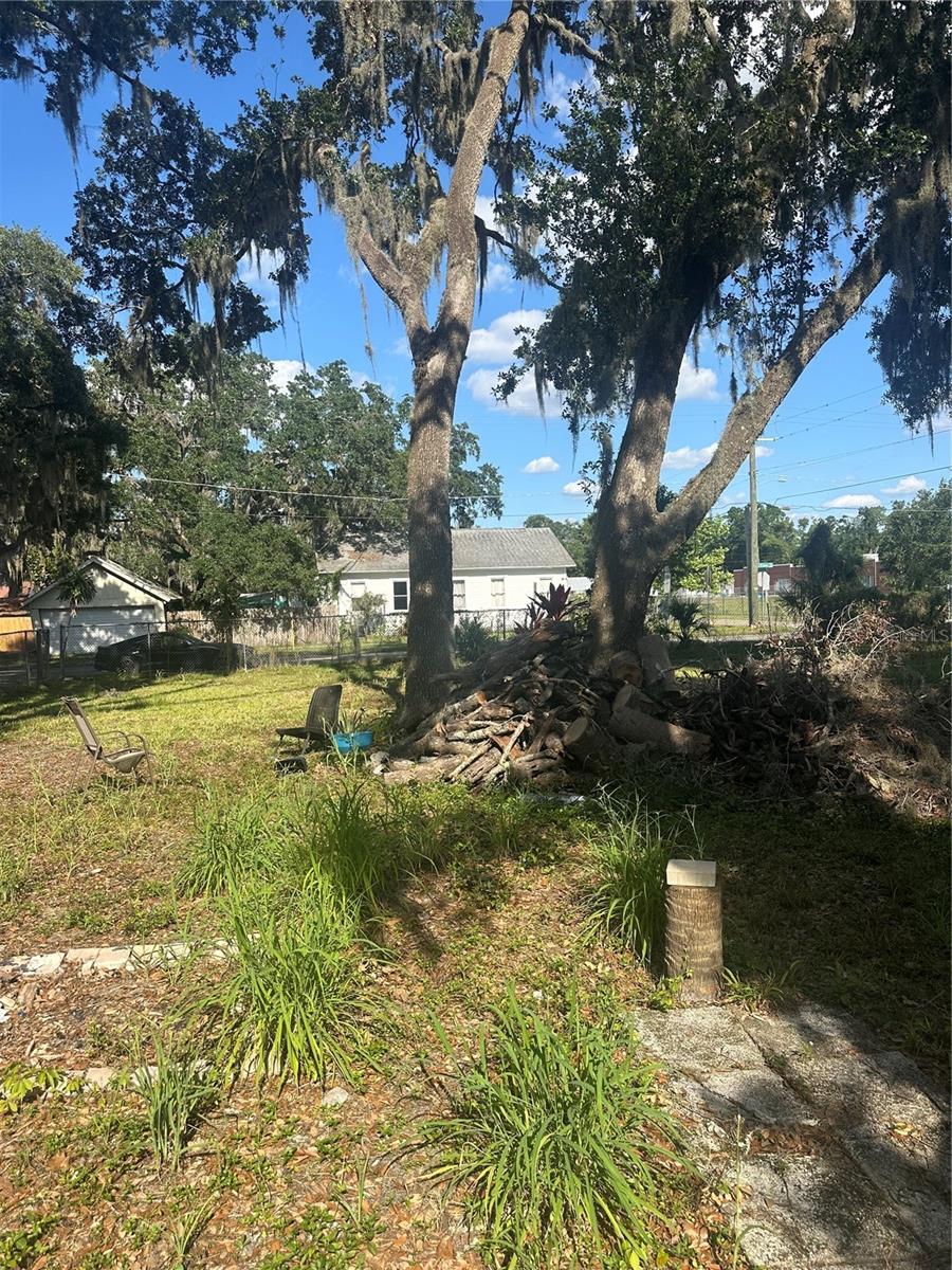 Image 15 of 19 For  0 Tomlin St  