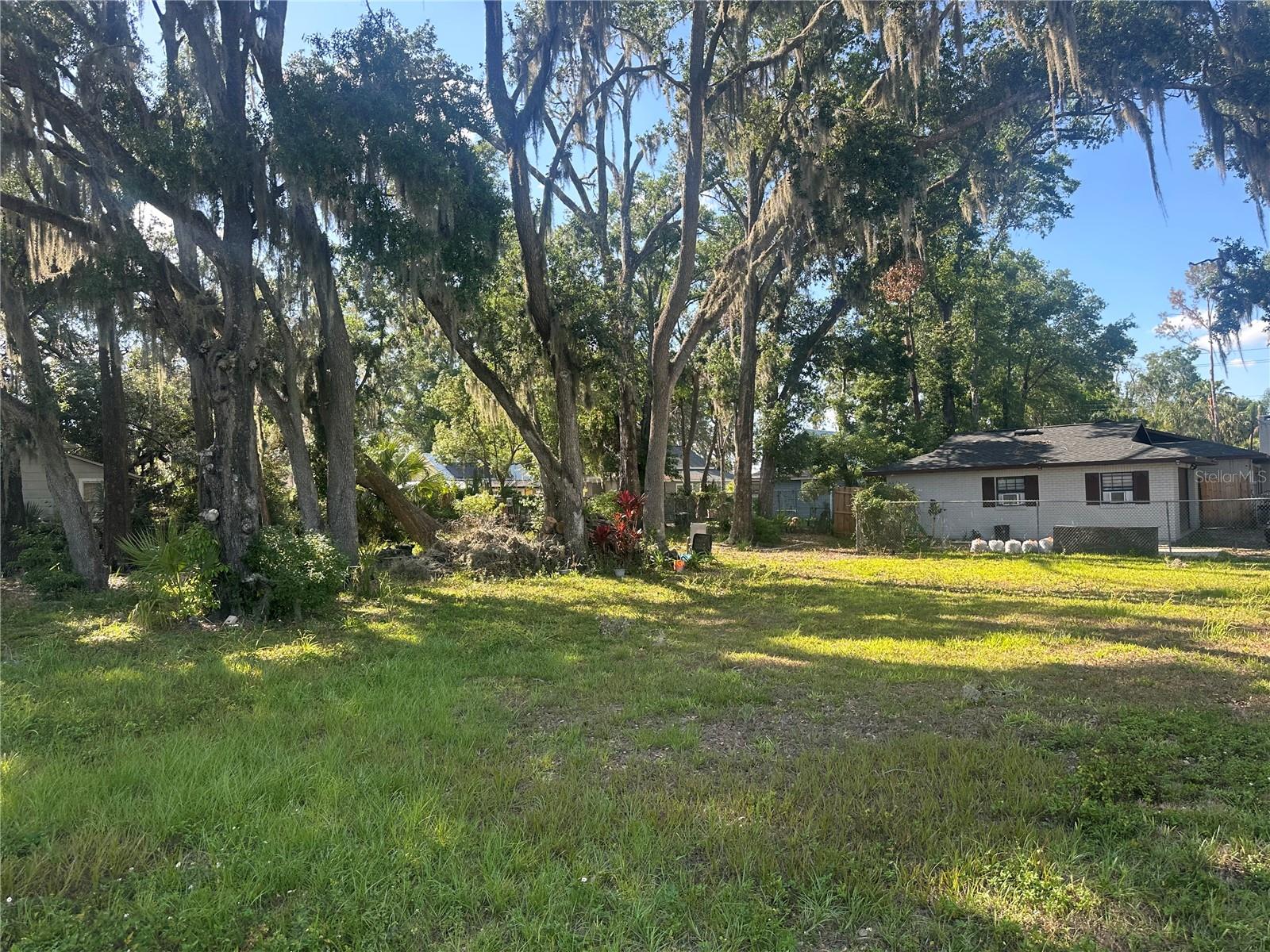 Image 19 of 19 For  0 Tomlin St  