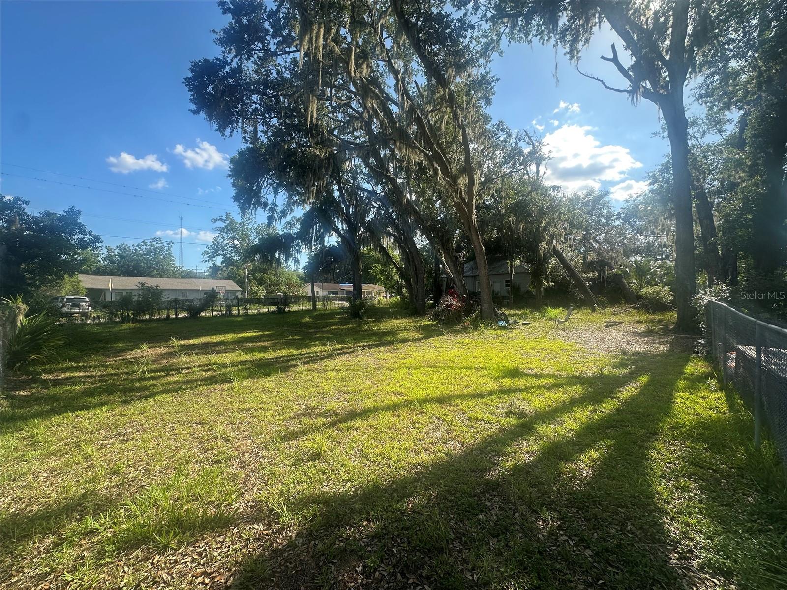 Image 4 of 19 For  0 Tomlin St  