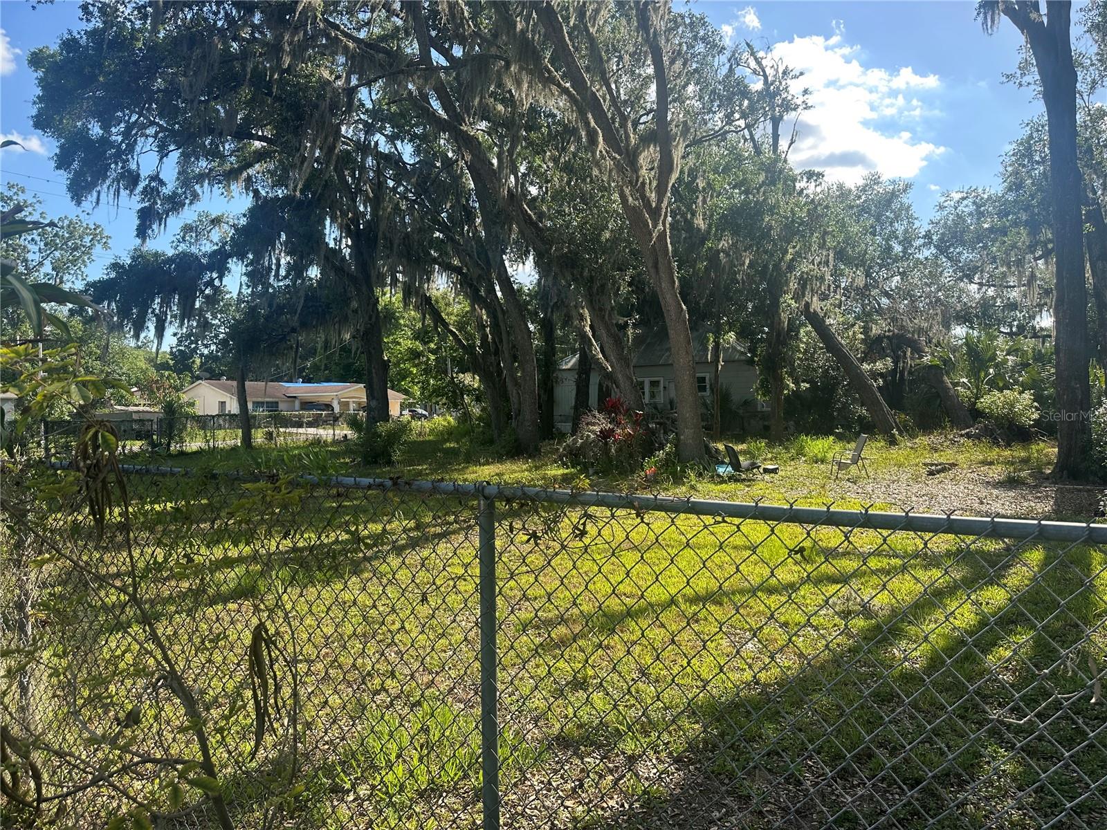 Image 5 of 19 For  0 Tomlin St  