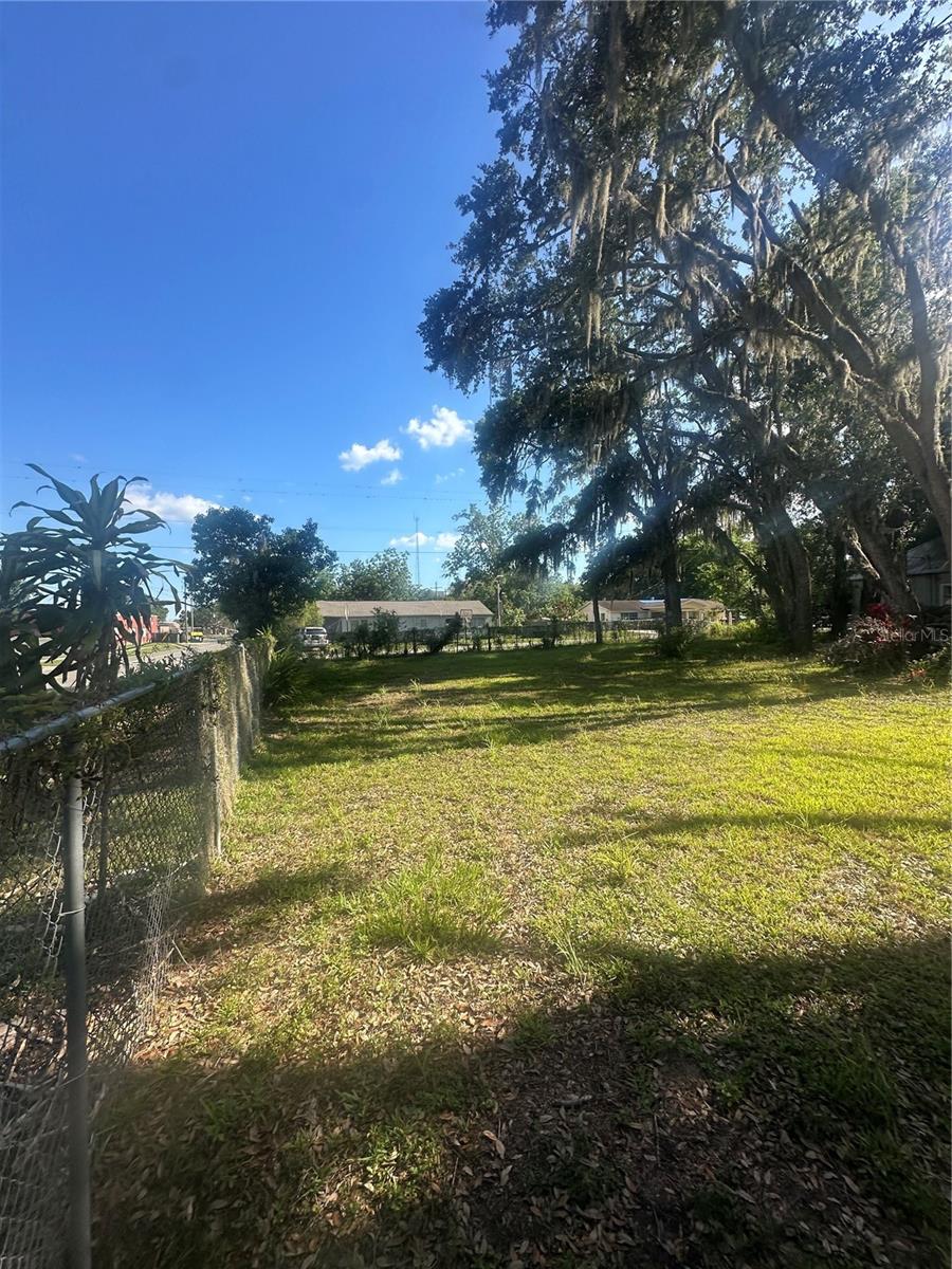 Image 6 of 19 For  0 Tomlin St  