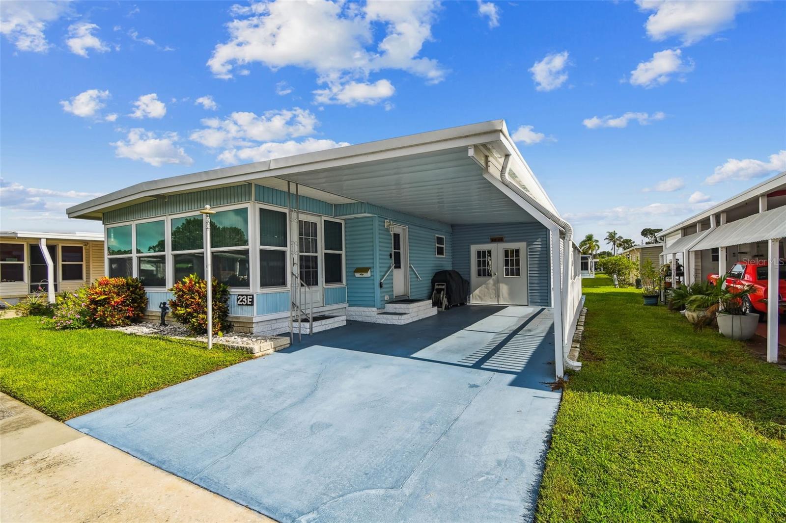 Image 4 of 70 For 12651 Seminole Boulevard 23e