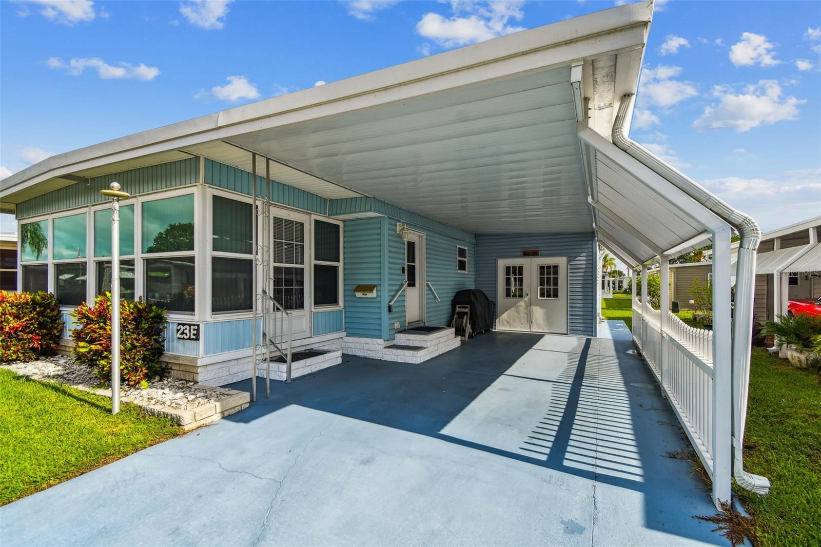 Image 41 of 70 For 12651 Seminole Boulevard 23e