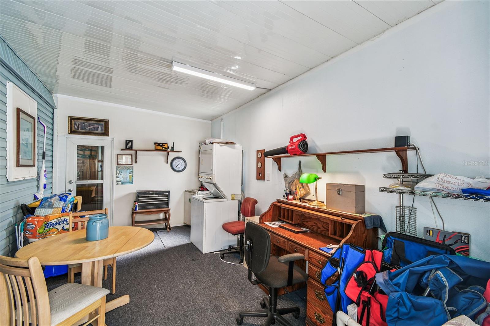 Image 43 of 70 For 12651 Seminole Boulevard 23e