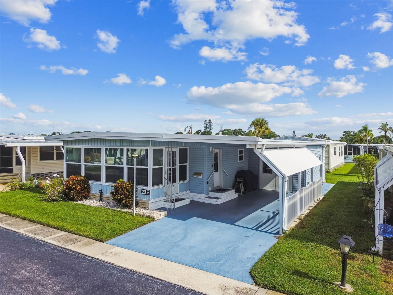 Image 49 of 70 For 12651 Seminole Boulevard 23e