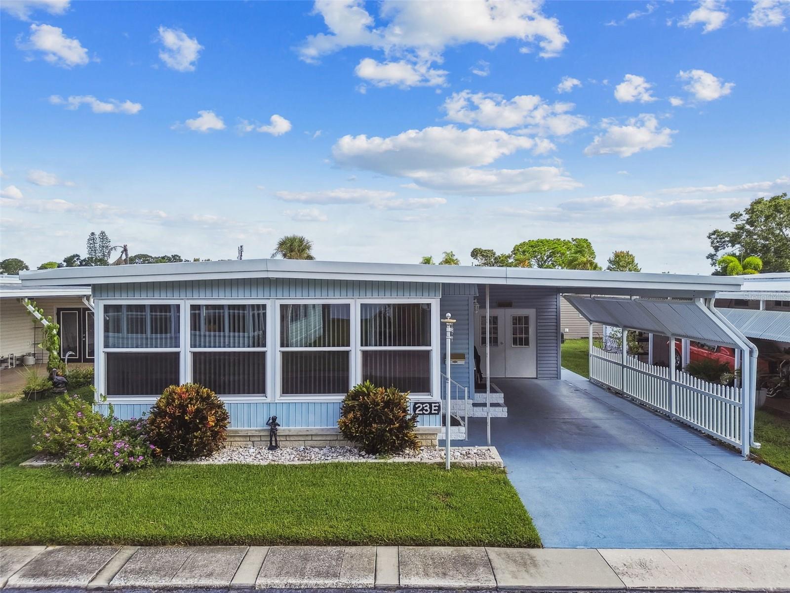Image 50 of 70 For 12651 Seminole Boulevard 23e