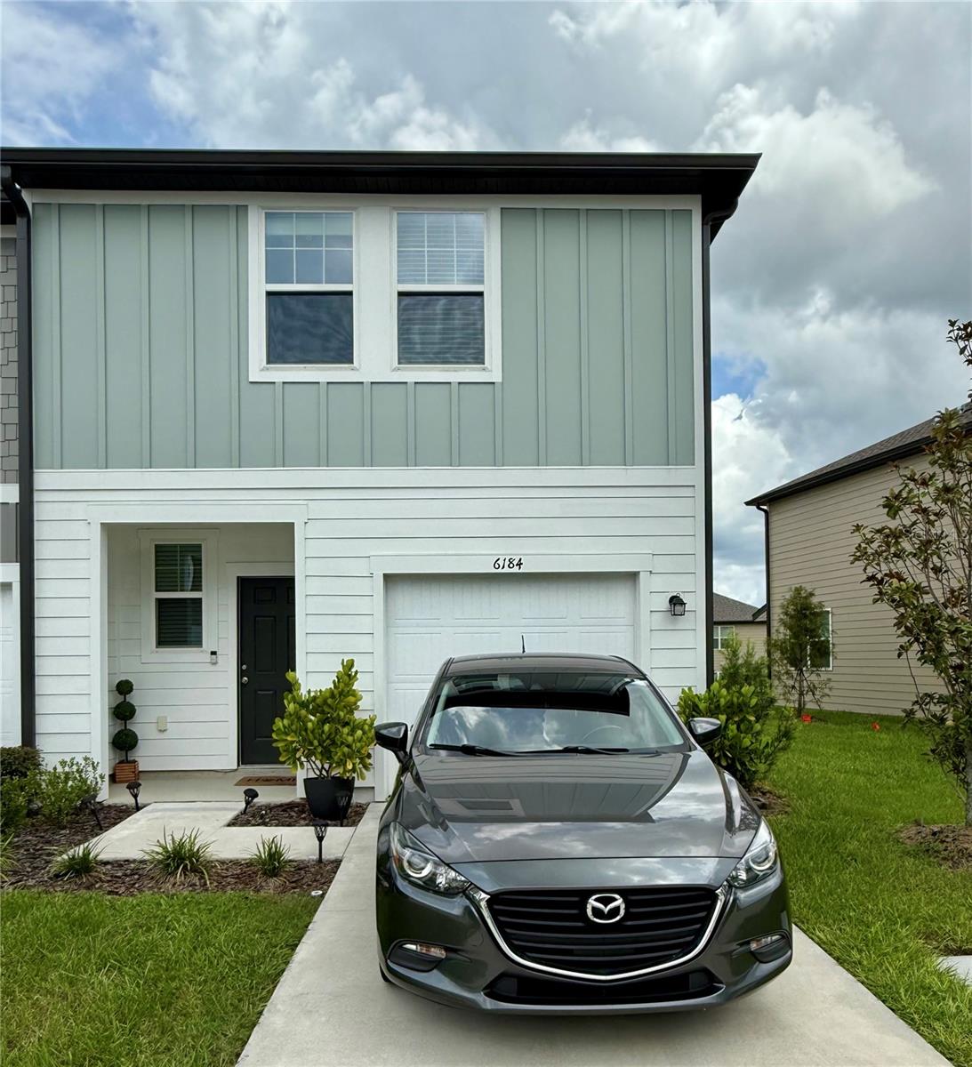Details for 6184 Daerr Ridge Street, ZEPHYRHILLS, FL 33542