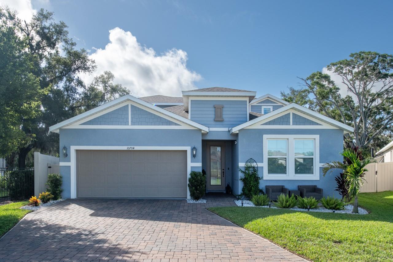 Details for 10704 Whitland Grove Drive, RIVERVIEW, FL 33578