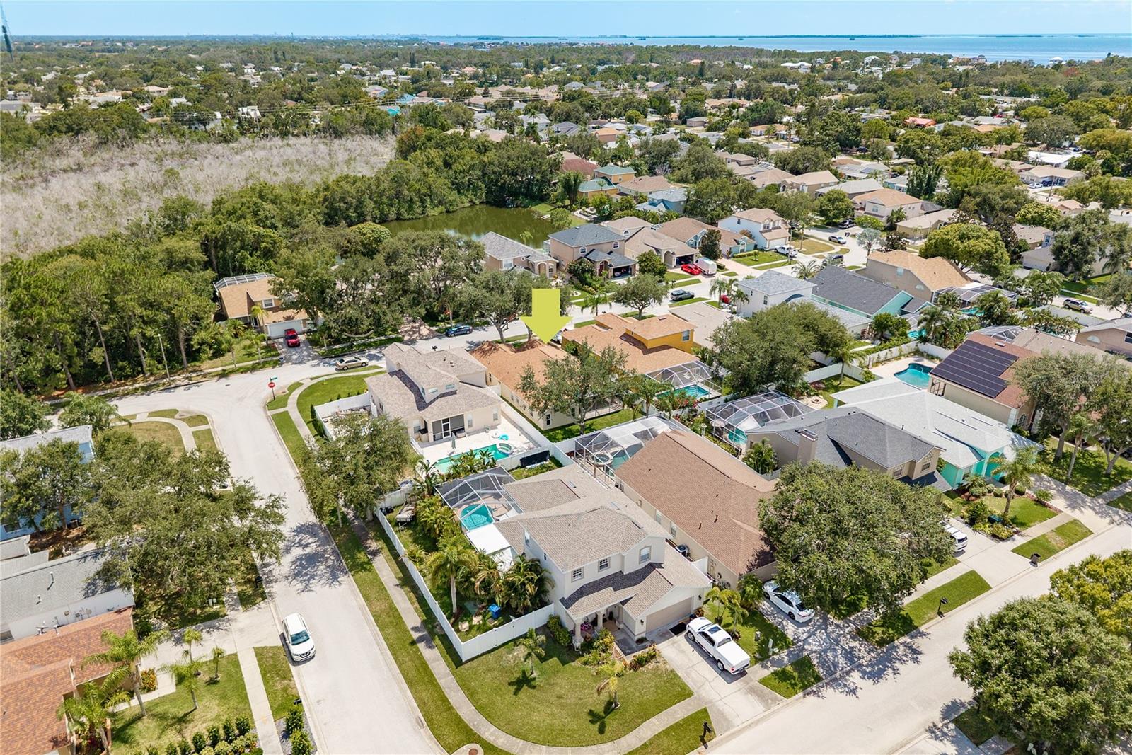 Image 38 of 45 For 457 Liam Avenue