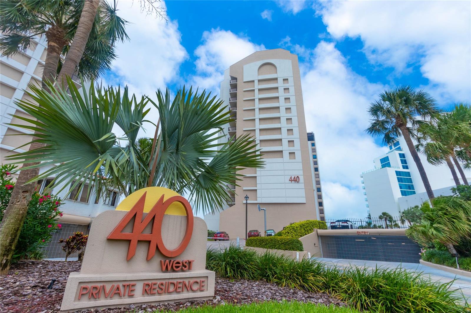 Image 5 of 40 For 440 Gulfview Boulevard 1108