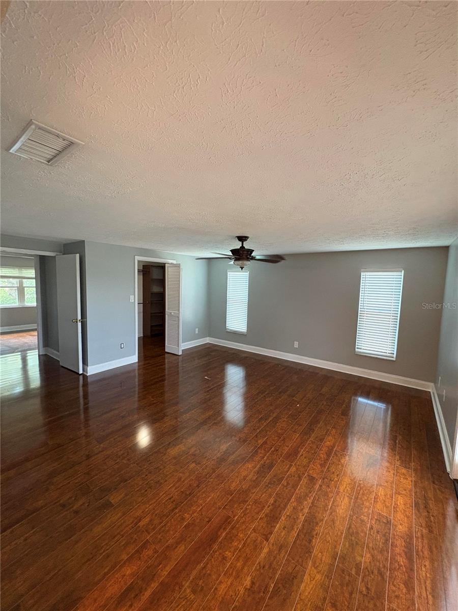 Image 13 of 25 For 3904 Sweetleaf Drive