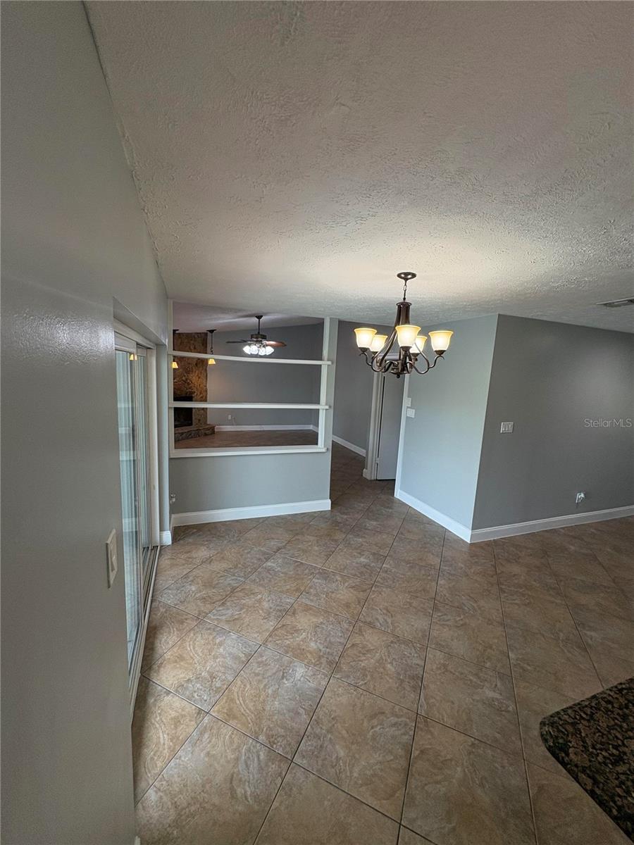 Image 6 of 25 For 3904 Sweetleaf Drive