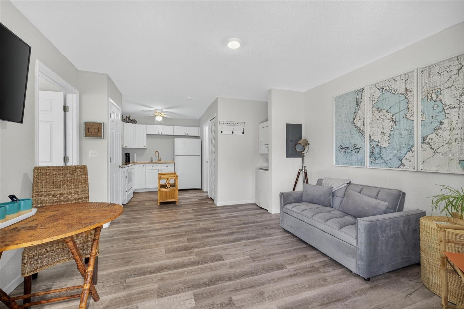 Image 39 of 54 For 6389 2nd Avenue N