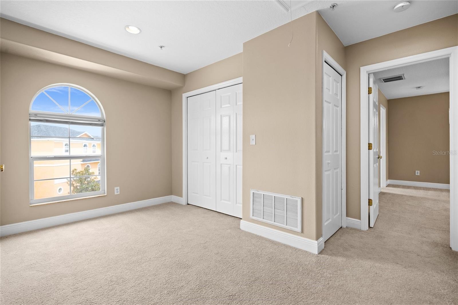 Image 16 of 39 For 463 Bayou Village Drive