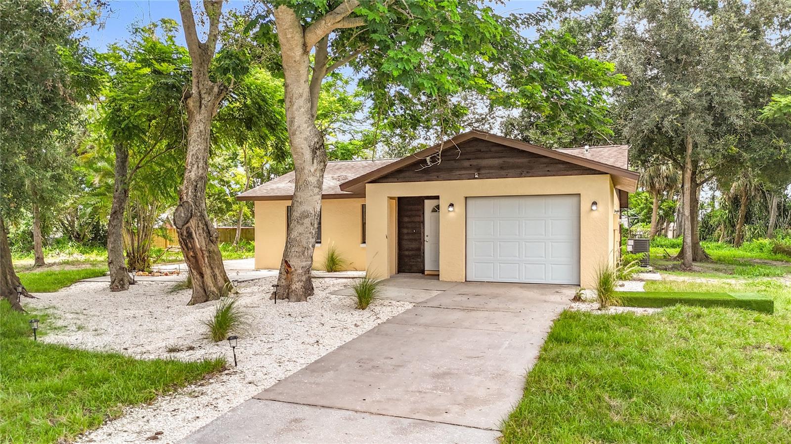Details for 5137 Camus Way, SARASOTA, FL 34232
