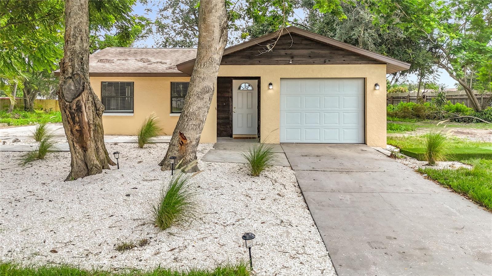 Image 46 of 64 For 5137 Camus Way