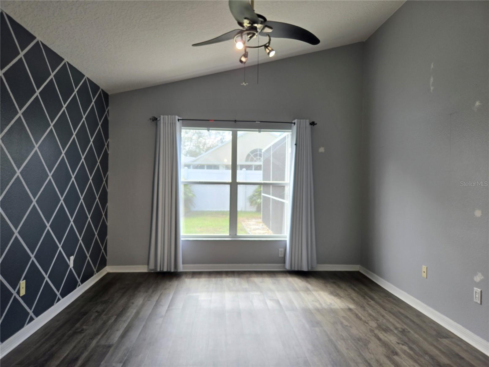Image 10 of 31 For 10117 Somersby Drive